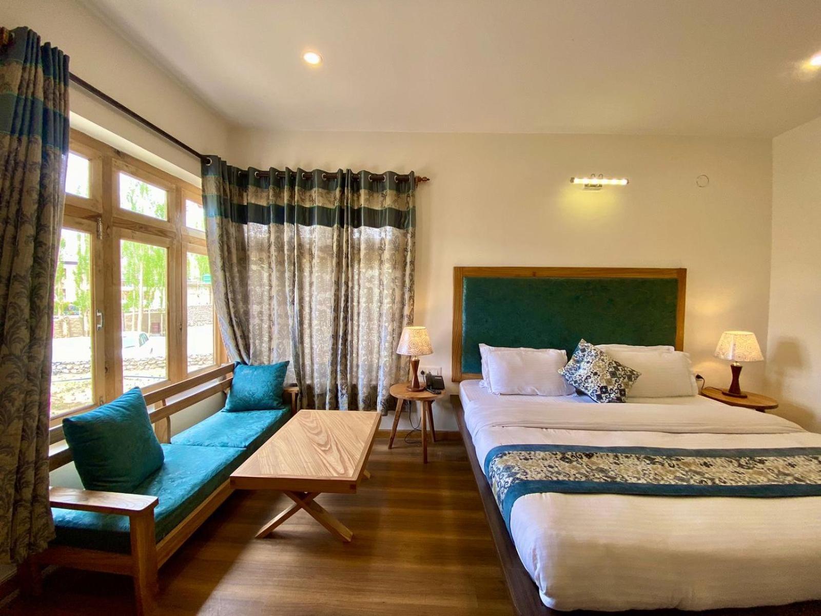 Hotel Palam Hills Leh Zewnętrze zdjęcie