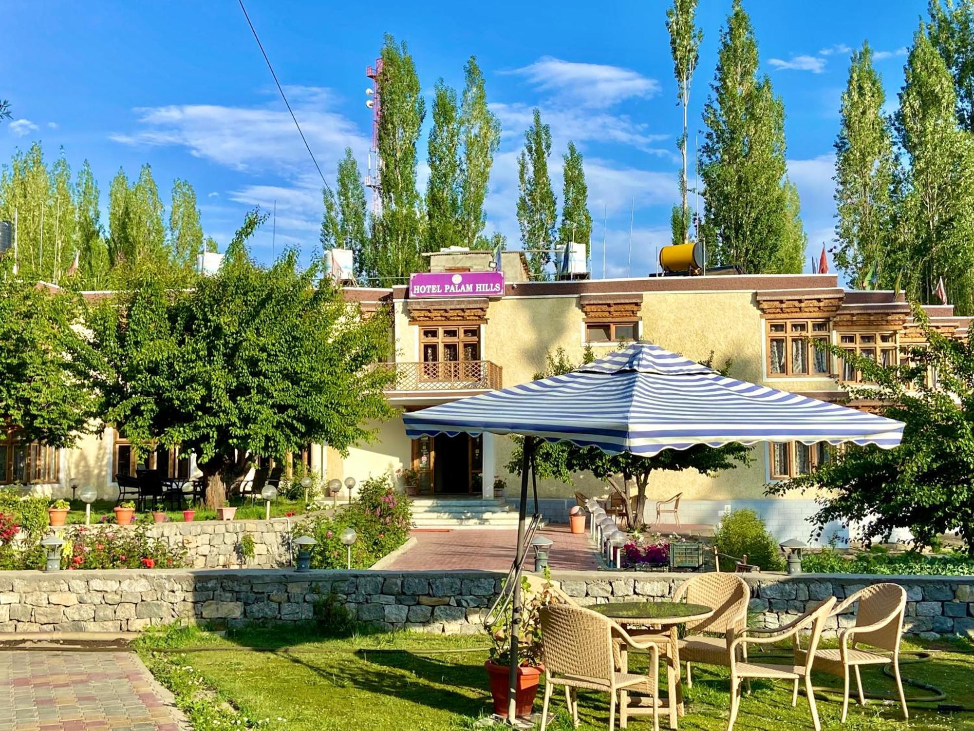 Hotel Palam Hills Leh Zewnętrze zdjęcie