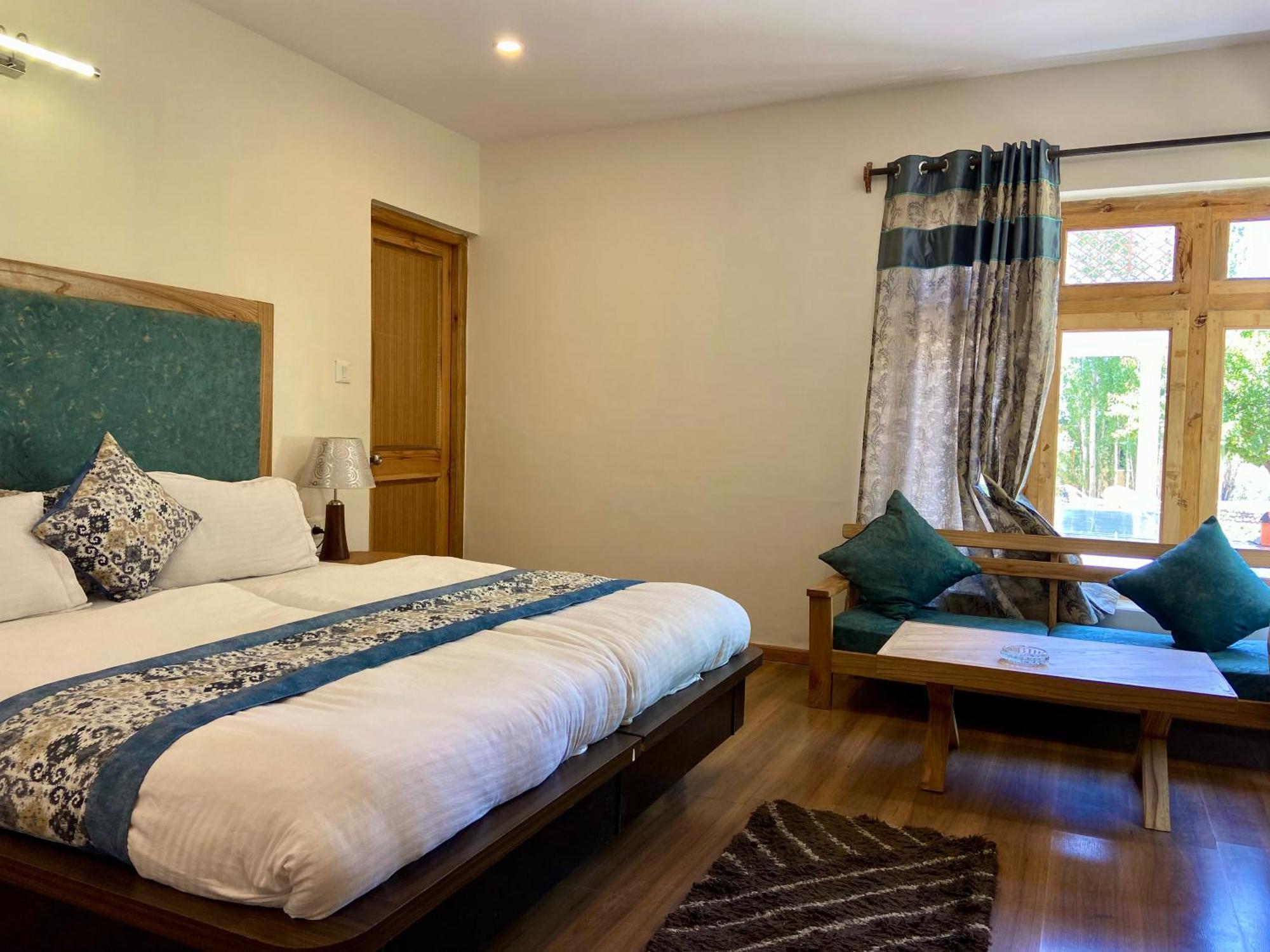 Hotel Palam Hills Leh Zewnętrze zdjęcie