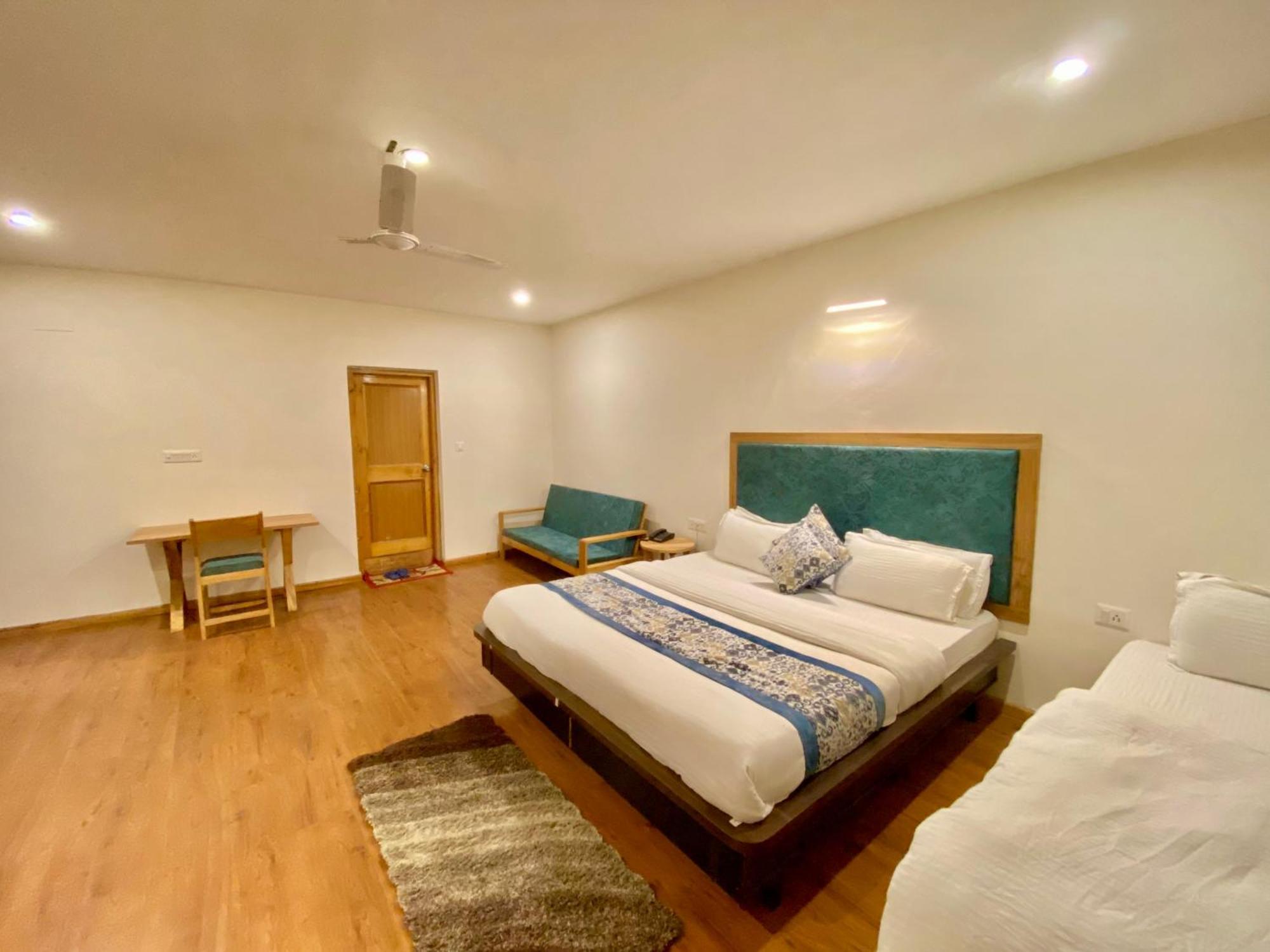 Hotel Palam Hills Leh Zewnętrze zdjęcie